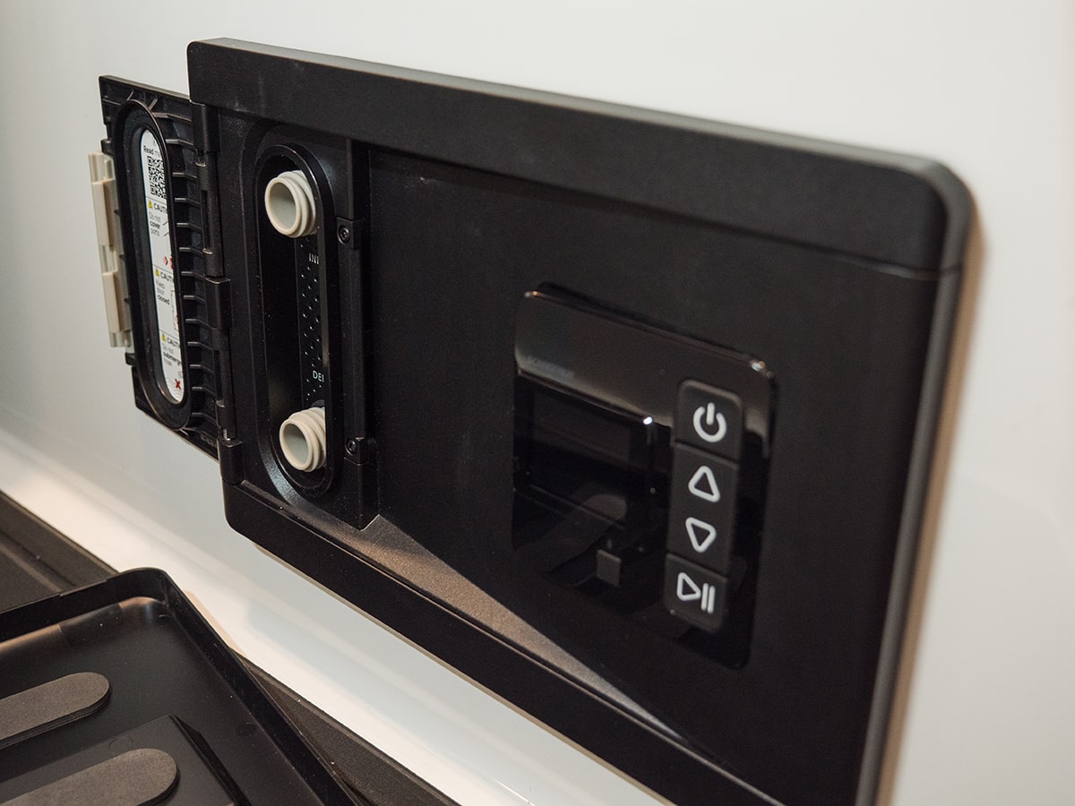 Moomba Focal Inflator Min